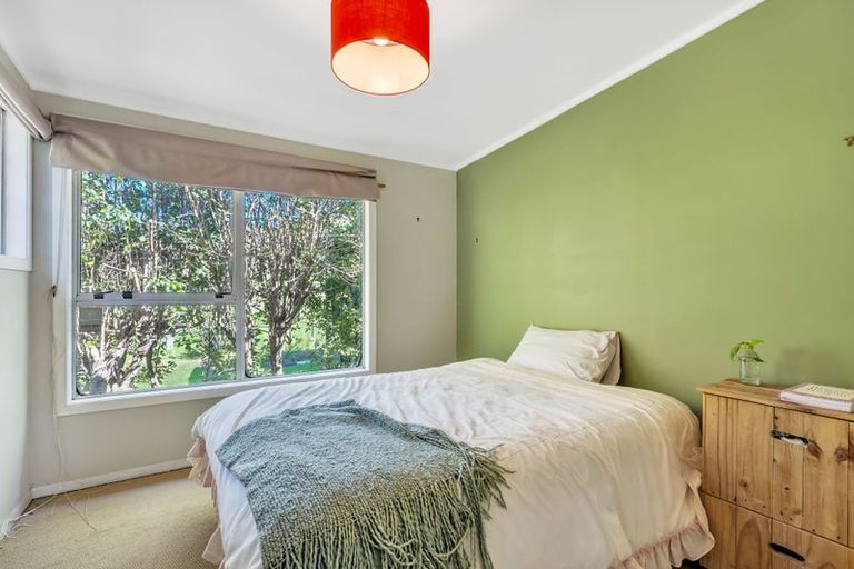 Photo of property in 19 Maraetai Place, Port Waikato, Tuakau, 2695