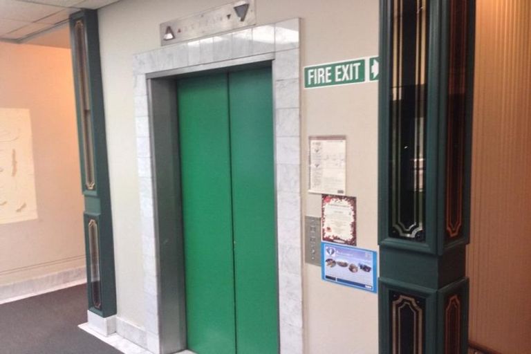 Photo of property in 233 Queen Street, Pukekohe, 2120