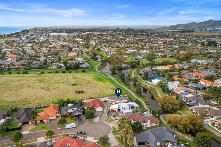 Photo of property in 25 Bermuda Drive, Papamoa Beach, Papamoa, 3118