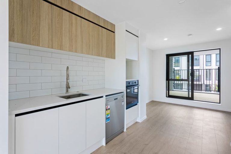 Photo of property in 109 Settlers Avenue, Hobsonville, Auckland, 0618