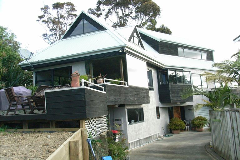 Photo of property in 90a The Circle, Manly, Whangaparaoa, 0930