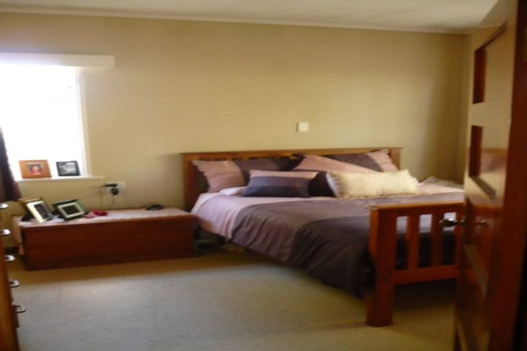 Photo of property in 5 Clark Road, Karaka, Papakura, 2580