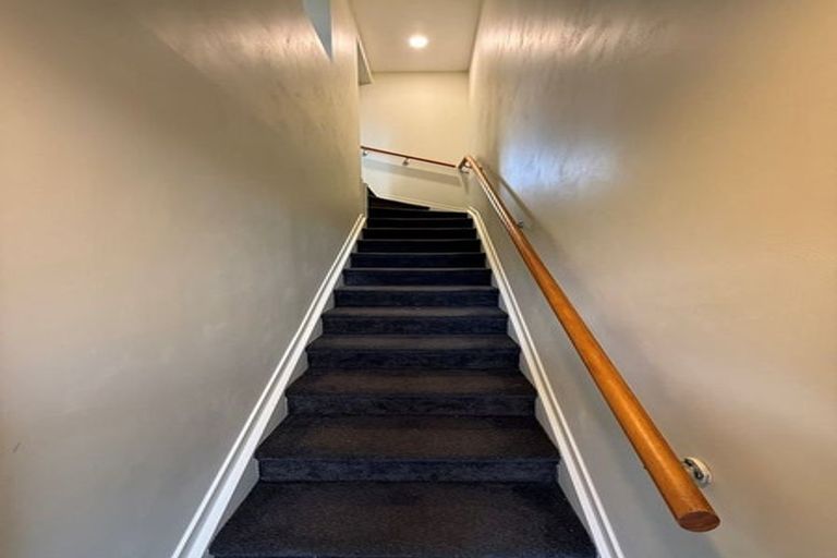 Photo of property in 49 Albionvale Road, Glen Eden, Auckland, 0602