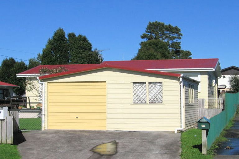 Photo of property in 38a Harrington Road, Henderson, Auckland, 0610