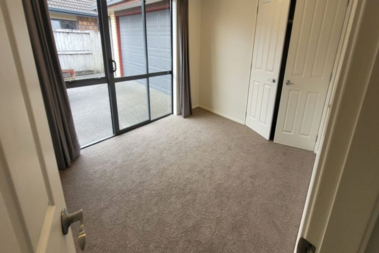 Photo of property in 33 Golden Sands Drive, Papamoa Beach, Papamoa, 3118