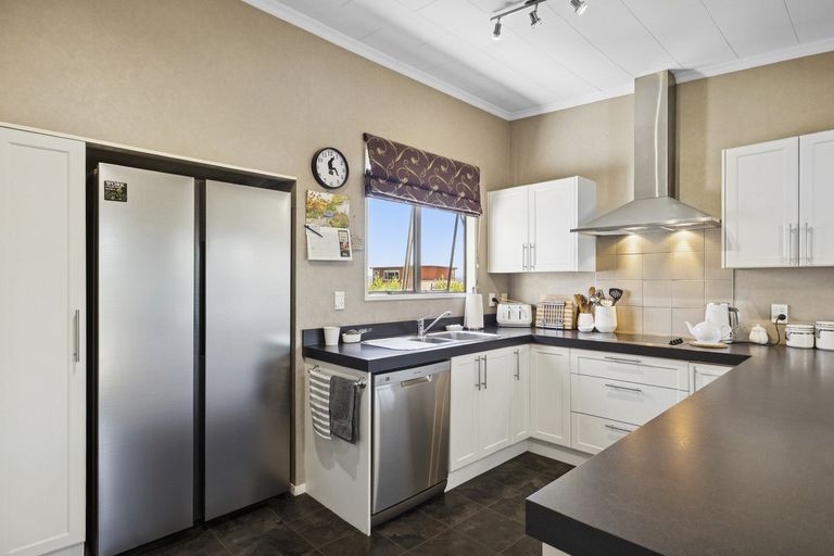 Photo of property in 61 Hunt Street, Andersons Bay, Dunedin, 9013