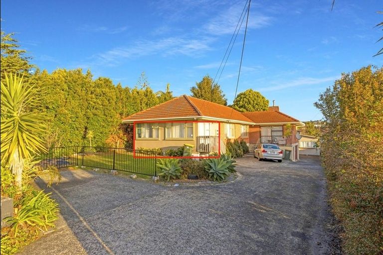Photo of property in 29 Awaroa Road, Sunnyvale, Auckland, 0612