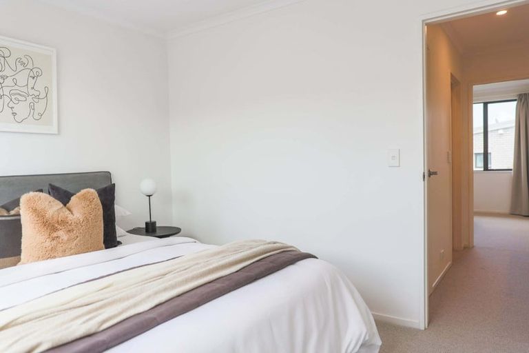 Photo of property in 12b Titoki Street, Te Atatu Peninsula, Auckland, 0610