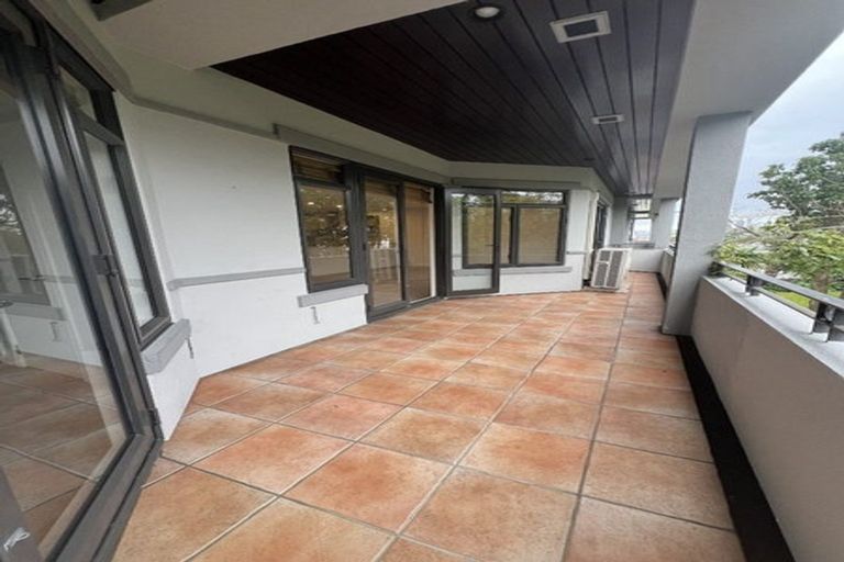 Photo of property in 103a Victoria Road, Devonport, Auckland, 0624