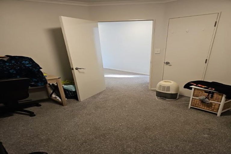 Photo of property in 44a Jackson Terrace, Ranui, Porirua, 5024