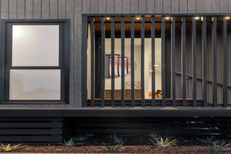 Photo of property in 53 Kings Avenue, Waikuku Beach, 7402