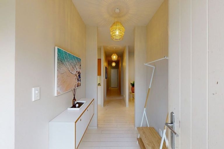 Photo of property in 143 Derwent Street, Island Bay, Wellington, 6023