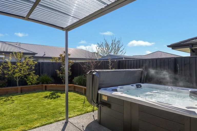 Photo of property in 5 Wearing Place, Kaiapoi, 7630