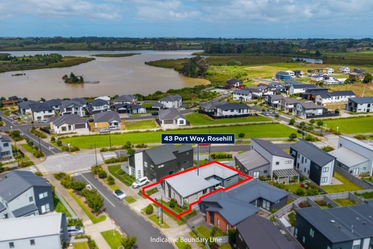Photo of property in 43 Port Way, Rosehill, Papakura, 2113