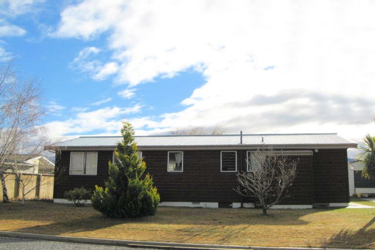 Photo of property in 3 Apollo Place, Wanaka, 9305