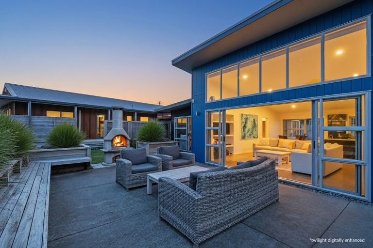 Photo of property in 113 Sands Crescent, Matarangi, Whitianga, 3592