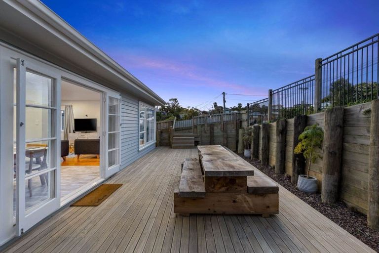 Photo of property in 36 Killarney Avenue, Torbay, Auckland, 0630