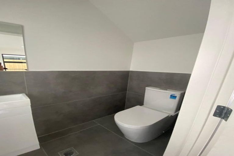 Photo of property in 17b Eddowes Street, Manurewa, Auckland, 2102