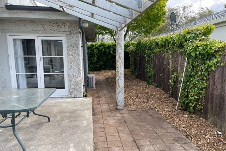 Photo of property in 1/127 Glandovey Road, Strowan, Christchurch, 8052