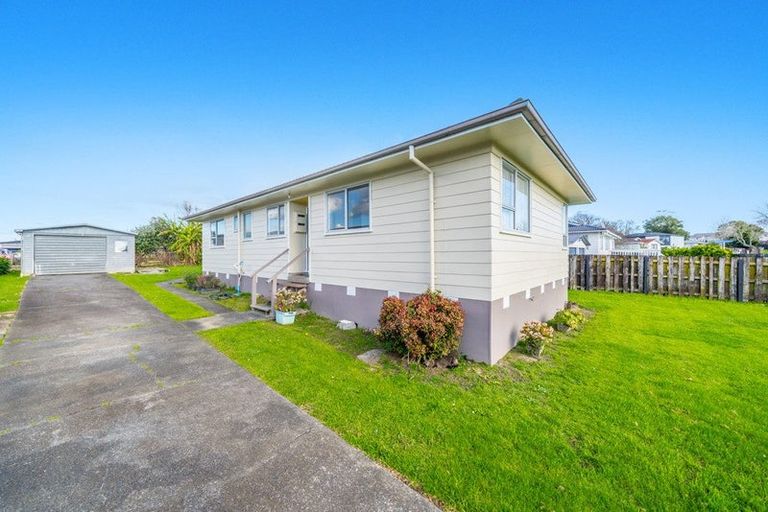 Photo of property in 29 Caringbah Drive, Papatoetoe, Auckland, 2025