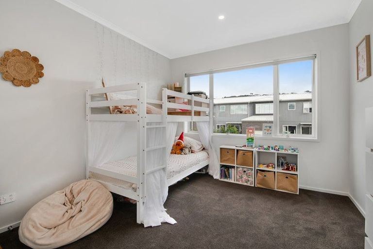 Photo of property in 30 Taitonga Lane, Stanmore Bay, Whangaparaoa, 0932