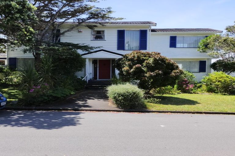 Photo of property in 29 Kingston Heights Road, Kingston, Wellington, 6021