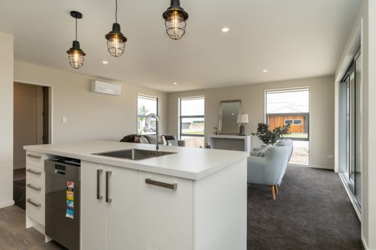 Photo of property in 1 Fry Place, Rolleston, 7614