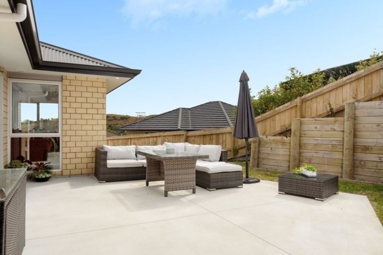 Photo of property in 16 Antrim Glade, Welcome Bay, Tauranga, 3175