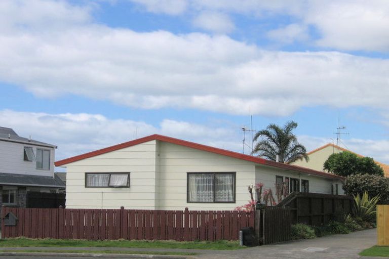 Photo of property in 9b Kingsley Place, Mount Maunganui, 3116