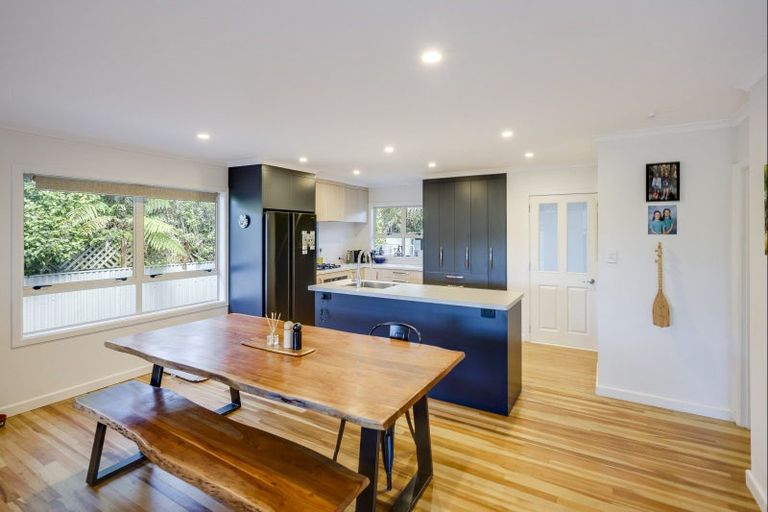 Photo of property in 14 Veronica Avenue, Marewa, Napier, 4110