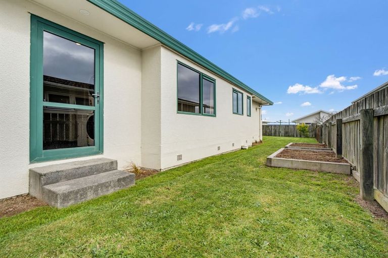 Photo of property in 17 Mansfield Road, Owhata, Rotorua, 3010