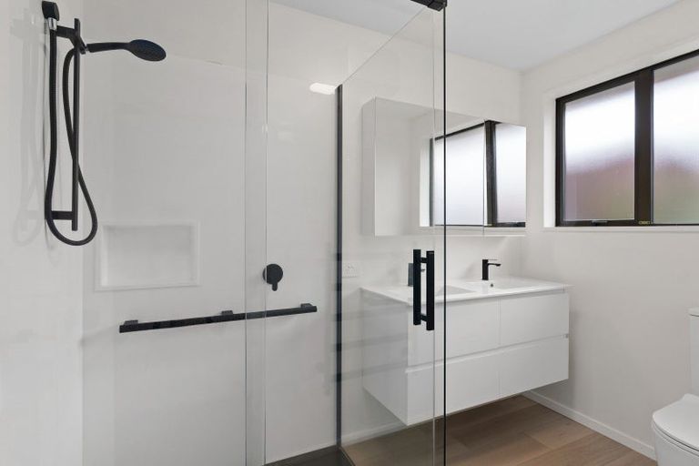 Photo of property in 1/22 Nepal Place, Burnside, Christchurch, 8053