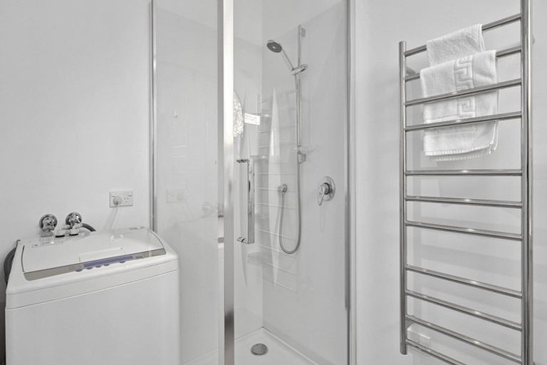 Photo of property in 120 Aubrey Road, Wanaka, 9305