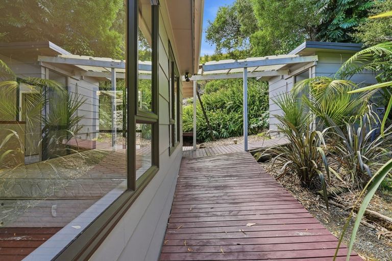 Photo of property in 5 Okura Bay Road, Totara North, Kaeo, 0479