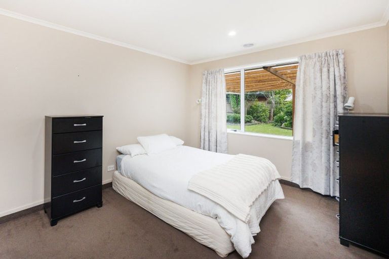 Photo of property in 34 Jefferson Crescent, Milson, Palmerston North, 4414