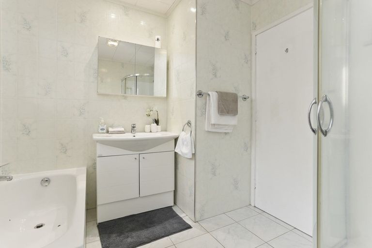 Photo of property in 26b Ambury Road, Mangere Bridge, Auckland, 2022