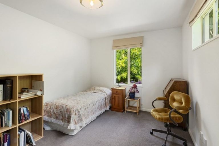 Photo of property in 12 Kaikomako Place, Cass Bay, Lyttelton, 8082