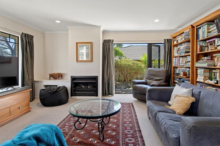 Photo of property in 5 Sabana Place, Bethlehem, Tauranga, 3110
