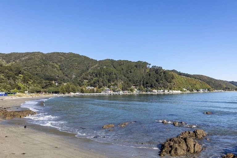 Photo of property in 607a Marine Drive, Days Bay, Lower Hutt, 5013