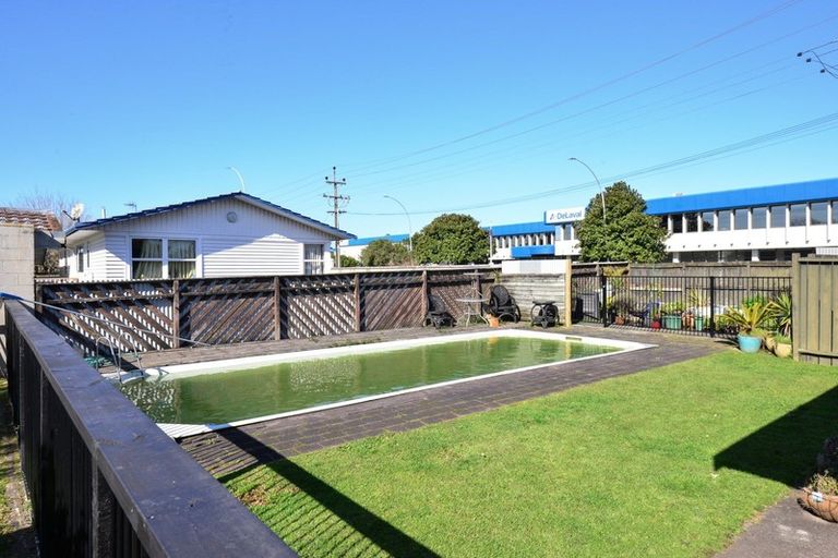 Photo of property in 7 Brough Place, St Andrews, Hamilton, 3200