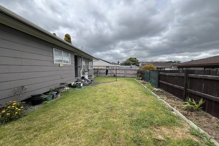 Photo of property in 2/41 Great South Road, Papakura, 2110