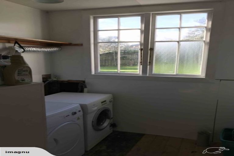 Photo of property in 7 Lochiel Road, Khandallah, Wellington, 6035