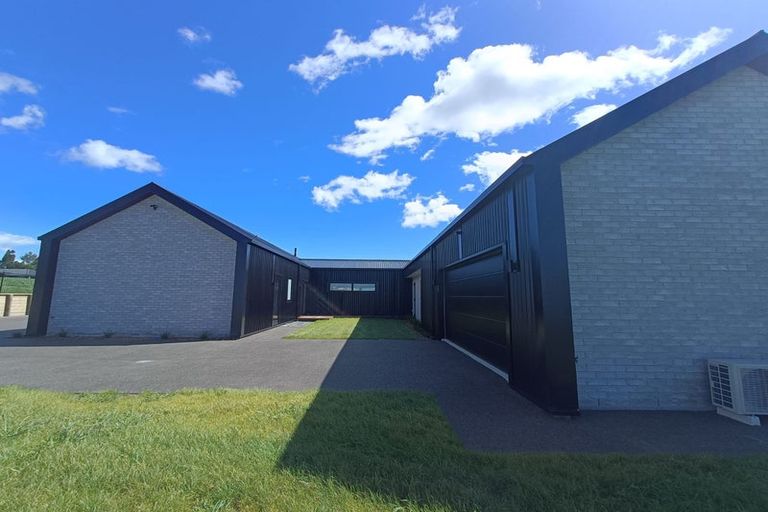 Photo of property in 12 Headlands Drive, Te Awamutu, 3875