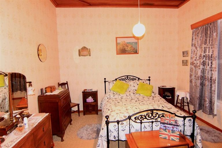 Photo of property in 16 Hill Street, Paeroa, 3600