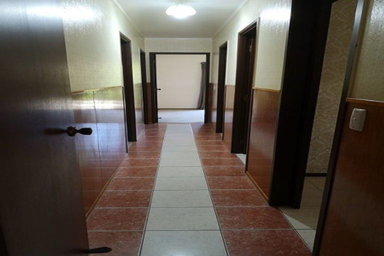 Photo of property in 126 Stapleford Crescent, Browns Bay, Auckland, 0630