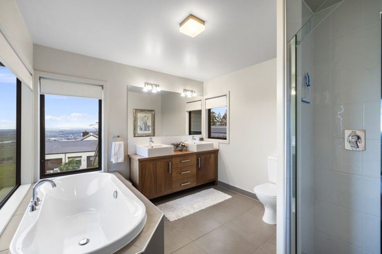 Photo of property in 11 Chestnut Lane, Papamoa, Te Puke, 3187