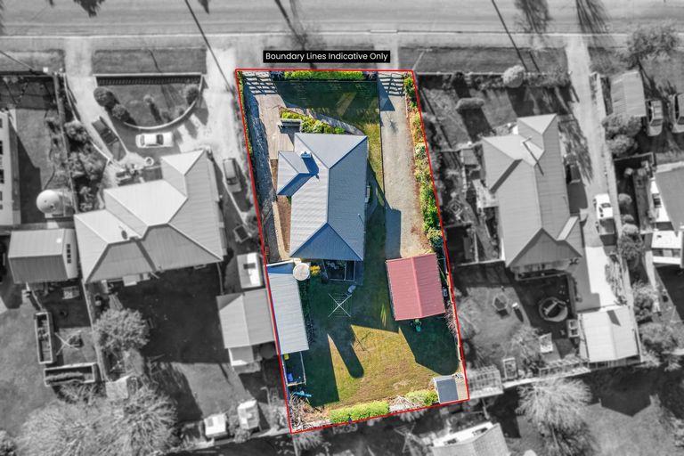 Photo of property in 8 Charles Street, Weston, Oamaru, 9401