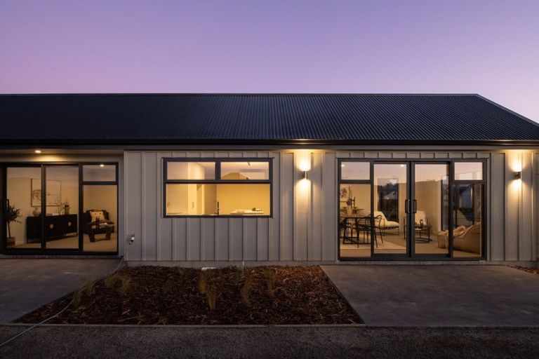 Photo of property in 19 Bond Street, Springlands, Blenheim, 7201