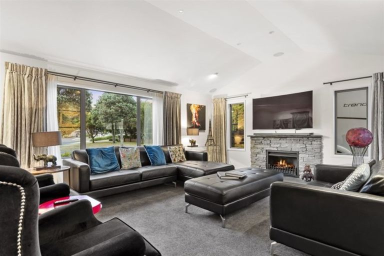 Photo of property in 54 Santa Barbara Drive, Papamoa Beach, Papamoa, 3118