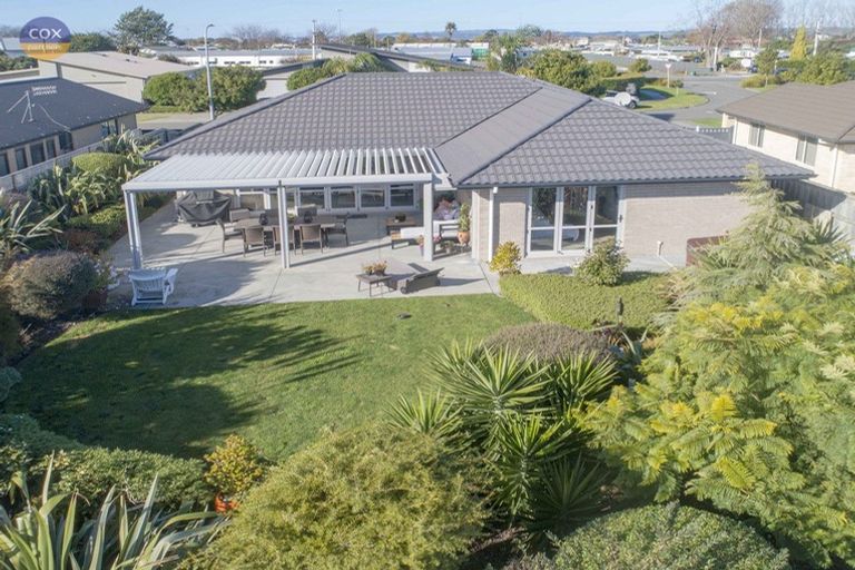Photo of property in 11 Waitaha Place, Clive, 4102